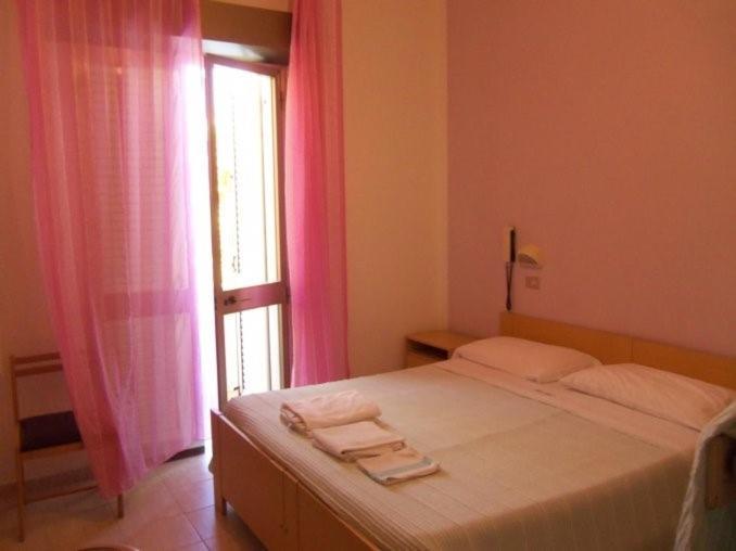 Hotel Silvia Viserbella di Rimini Exterior photo